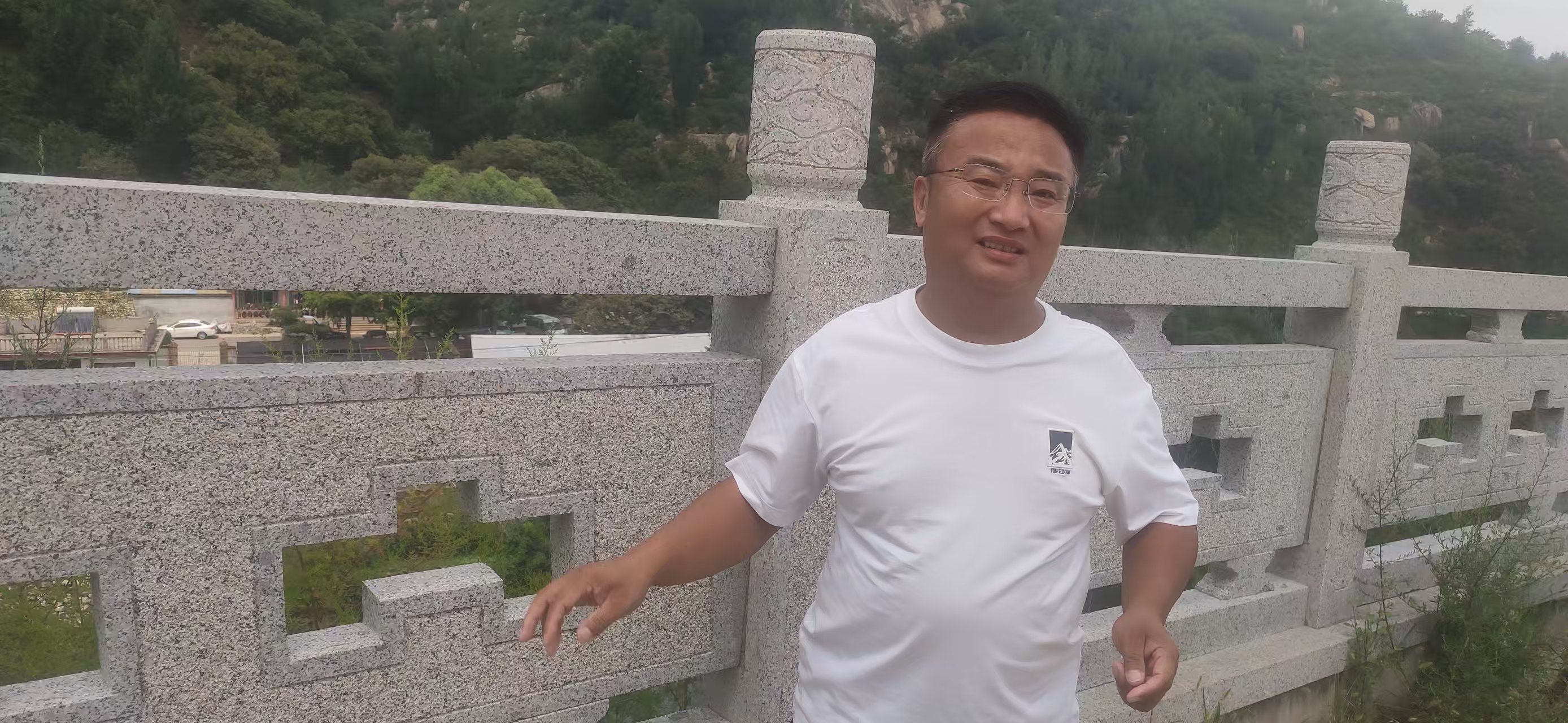贴身跟踪的脑控部队